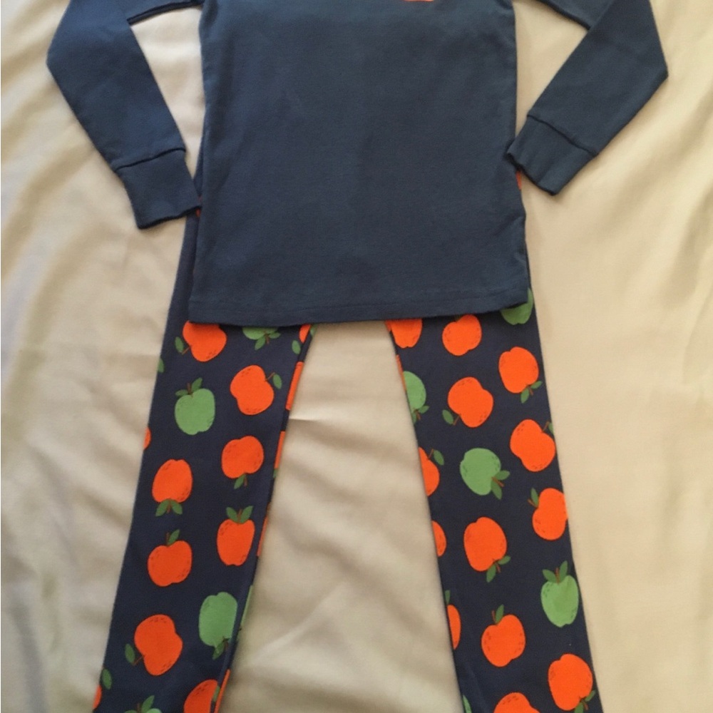 NWT Old Navy Apple Pajamas